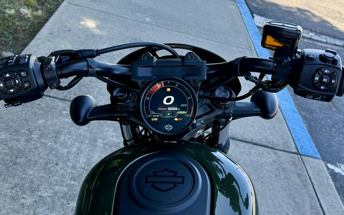 RH975S 2026 Nightster Special®