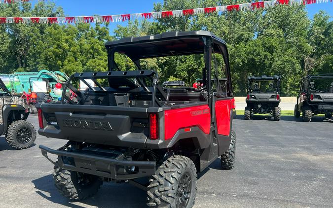 2026 Honda Pioneer 1000 Deluxe