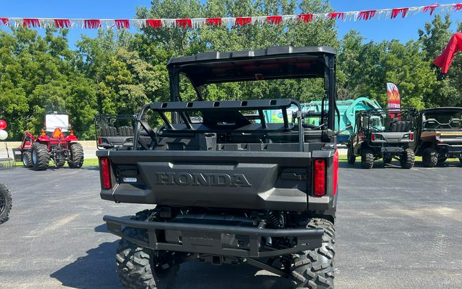 2026 Honda Pioneer 1000 Deluxe