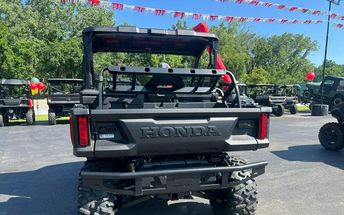 2026 Honda Pioneer 1000 Deluxe