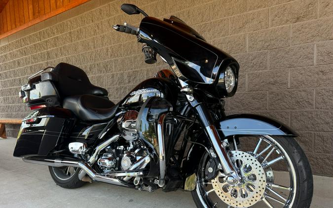 2015 Harley-Davidson Street Glide® Special