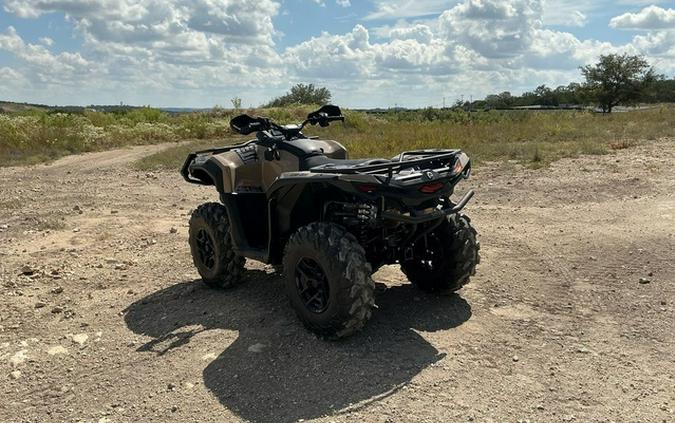 2027 Can-Am Outlander PRO XT HD7