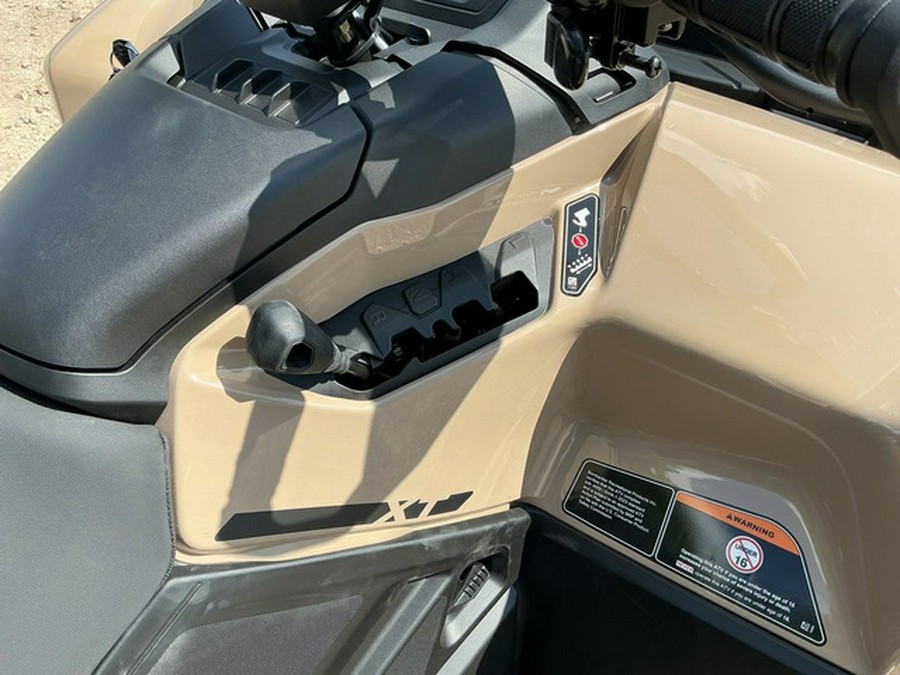 2027 Can-Am Outlander PRO XT HD7