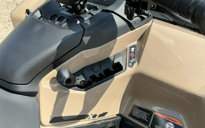 2027 Can-Am Outlander PRO XT HD7