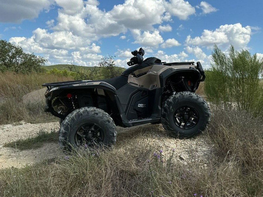 2027 Can-Am Outlander PRO XT HD7