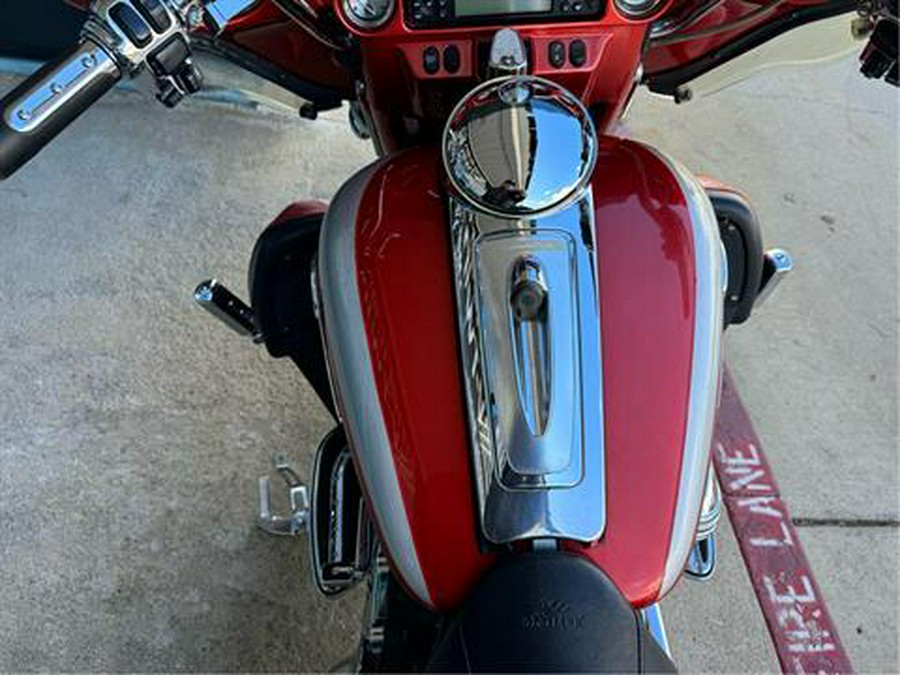 2008 Harley-Davidson CVO™ Screamin' Eagle® Ultra Classic® Electra Glide®