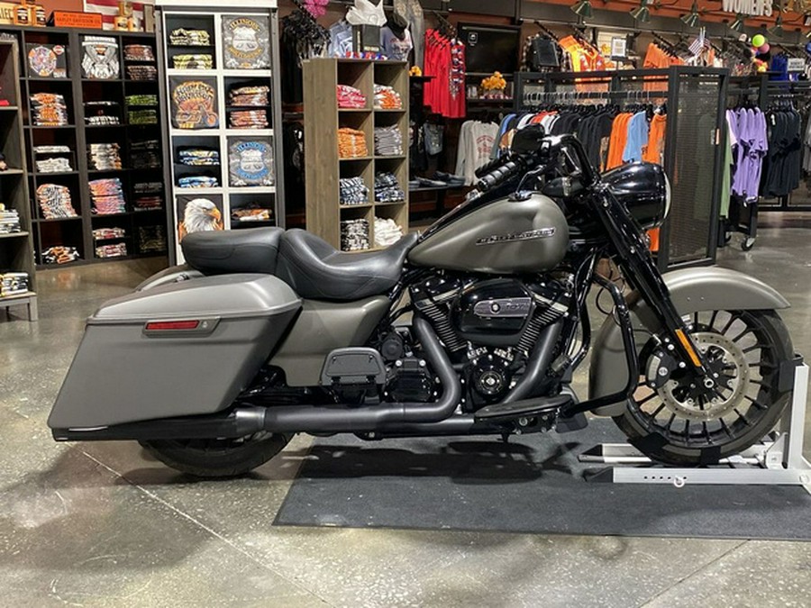 2018 Harley-Davidson FLHRXS - Road King Special