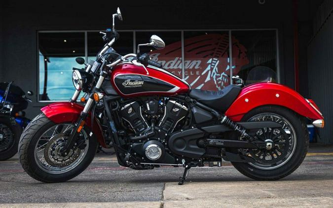 2025 Indian Scout Classic Limited +Tech Sunset Red Metallic