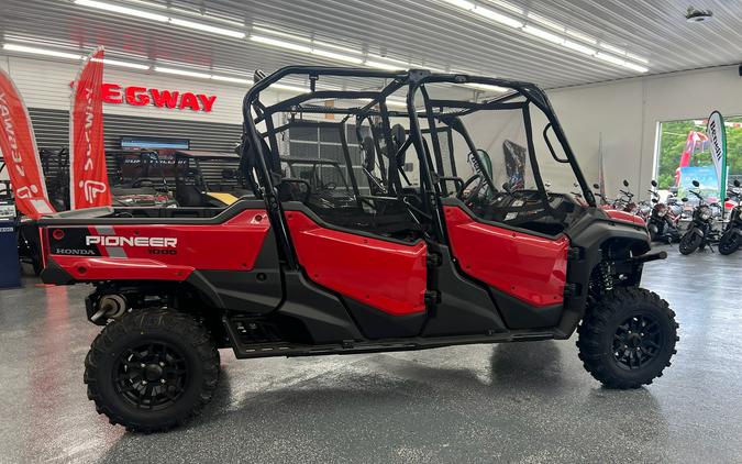 2025 Honda Pioneer 1000-6 Deluxe Crew