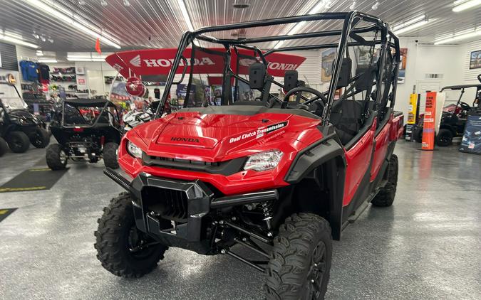 2025 Honda Pioneer 1000-6 Deluxe Crew