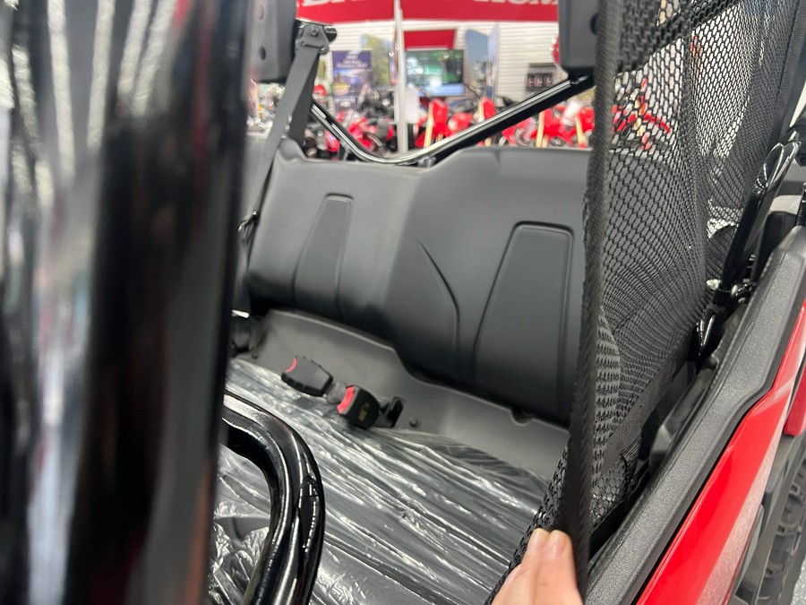 2025 Honda Pioneer 1000-6 Deluxe Crew