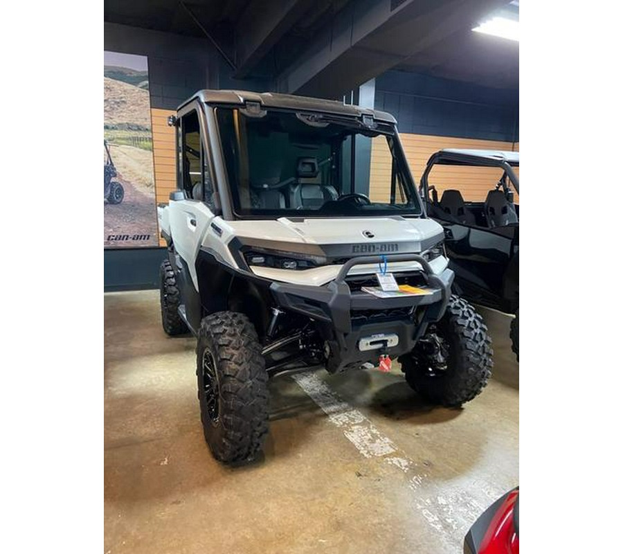 2026 Can-Am® Defender Limited HD11
