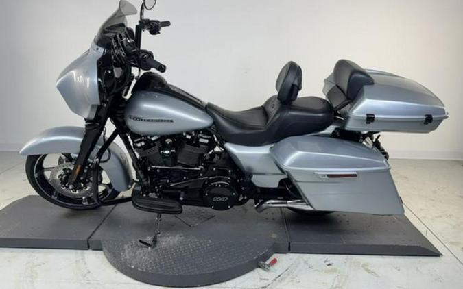 2019 Harley-Davidson® FLHXS - Street Glide® Special