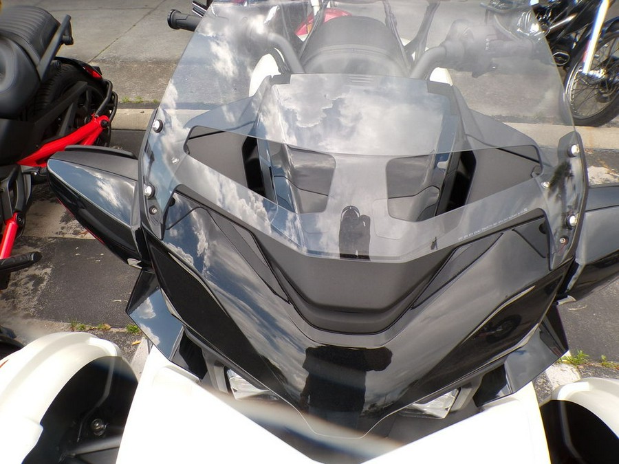 2024 Can-Am® Spyder F3-T Rotax 1330 ACE