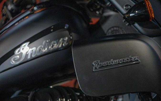 2024 Indian Motorcycle® Roadmaster® Dark Horse® with PowerBand Audio Package