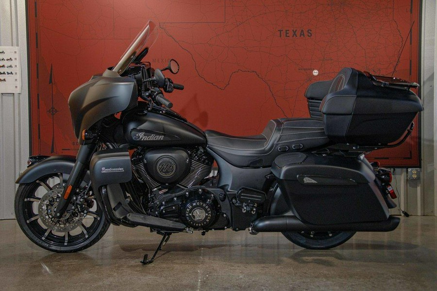 2024 Indian Motorcycle® Roadmaster® Dark Horse® with PowerBand Audio Package