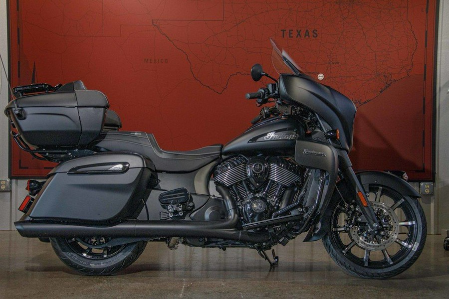 2024 Indian Motorcycle® Roadmaster® Dark Horse® with PowerBand Audio Package