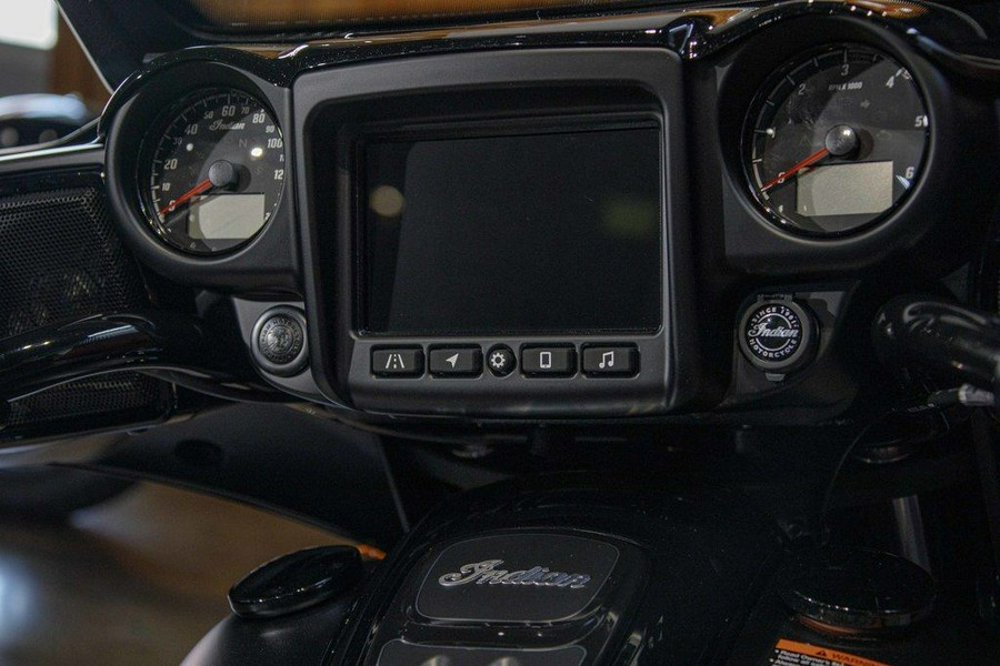 2024 Indian Motorcycle® Roadmaster® Dark Horse® with PowerBand Audio Package