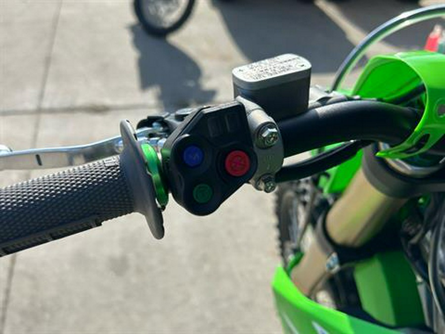 2025 Kawasaki KX 450X
