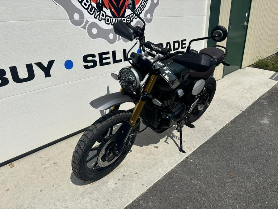 2024 Triumph Scrambler 400 X Matte Khaki Green / Fusion White