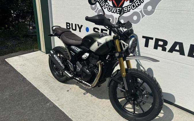 2024 Triumph Scrambler 400 X Matte Khaki Green / Fusion White