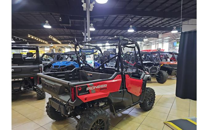 2025 Honda PIONEER 1000 DELUXE Deluxe