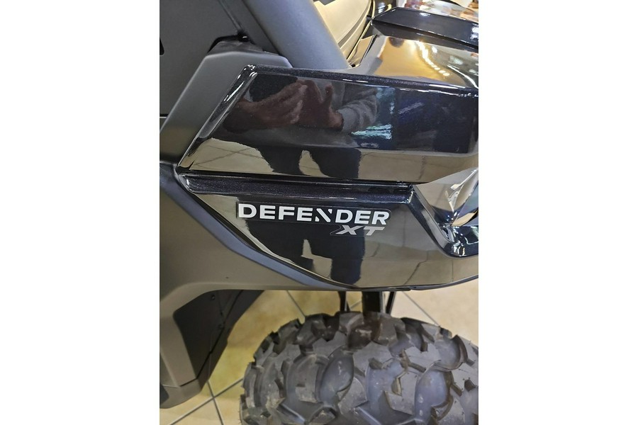 2026 Can-Am SSV DEF MAX XT 62 HD9 BK 26 XT HD9