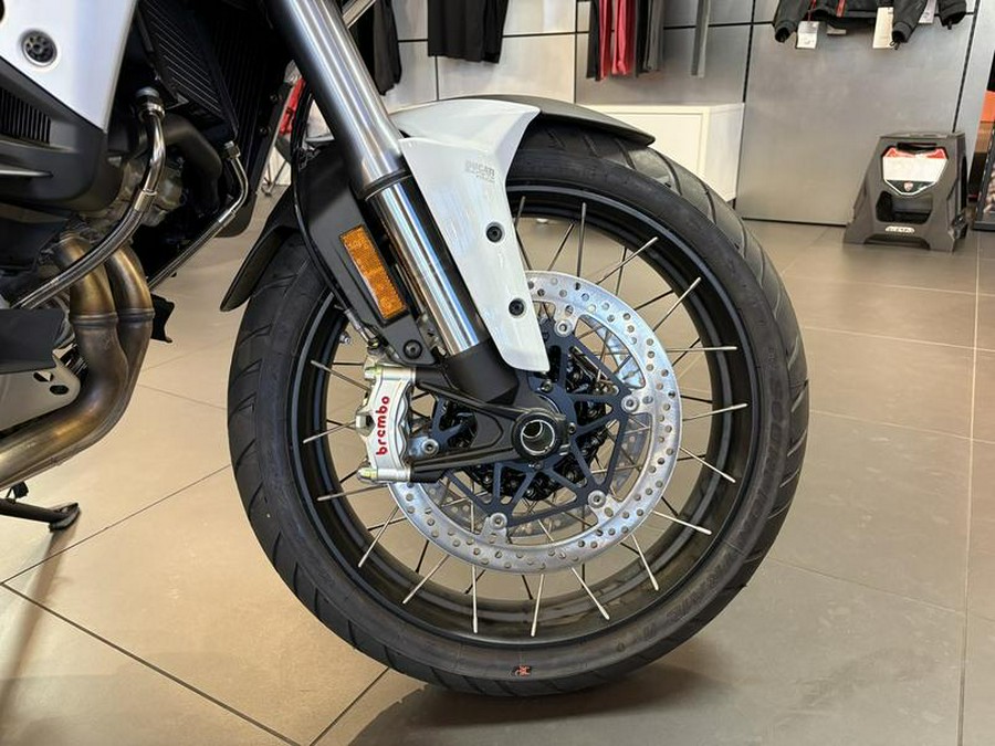 2024 Ducati Multistrada V4 S Travel & Radar Iceberg White