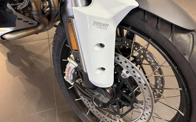 2024 Ducati Multistrada V4 S Travel & Radar Iceberg White