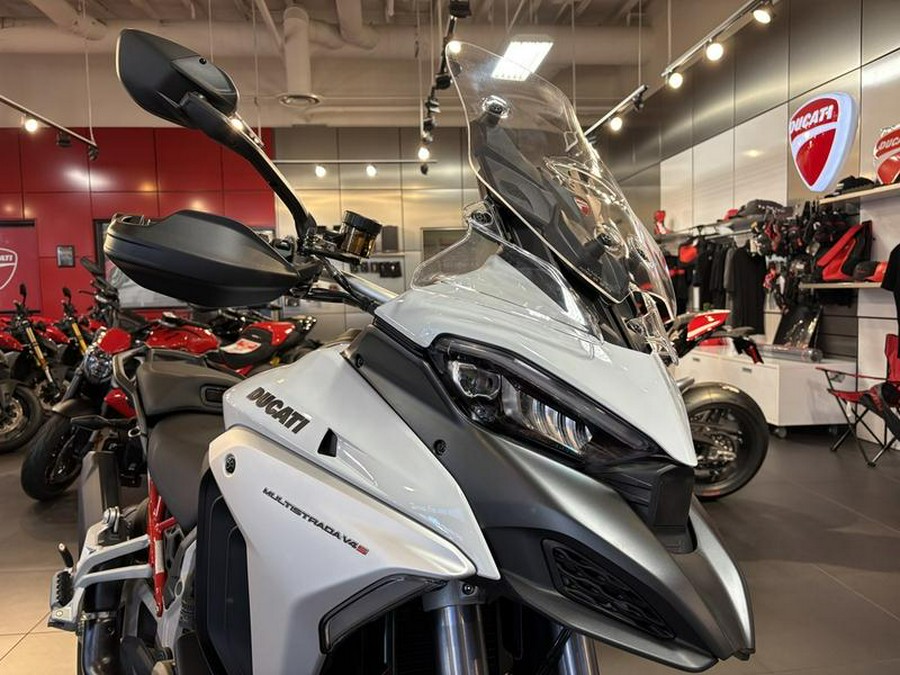 2024 Ducati Multistrada V4 S Travel & Radar Iceberg White