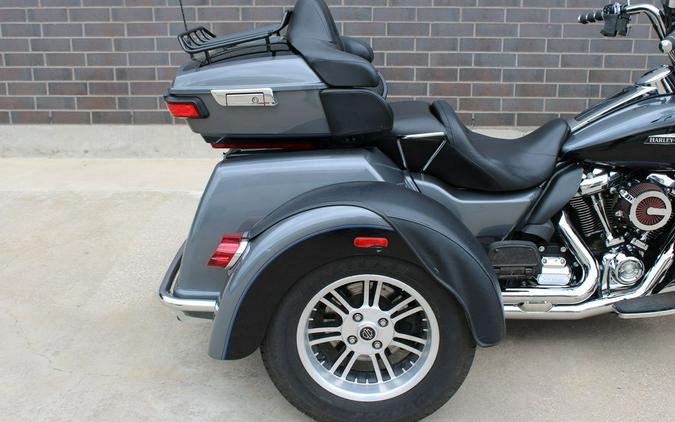 2021 Harley-Davidson® FLHTCUTG - Tri Glide® Ultra