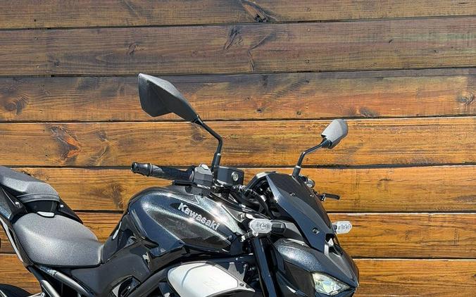 2025 Kawasaki Z900 ABS