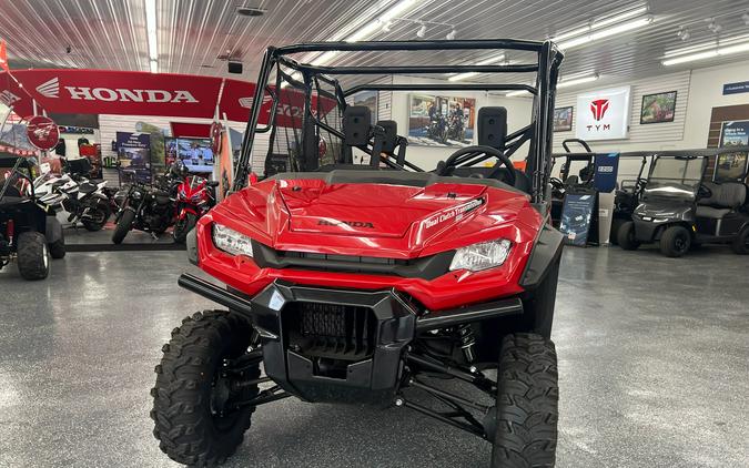 2025 Honda Pioneer 1000-6 Deluxe Crew
