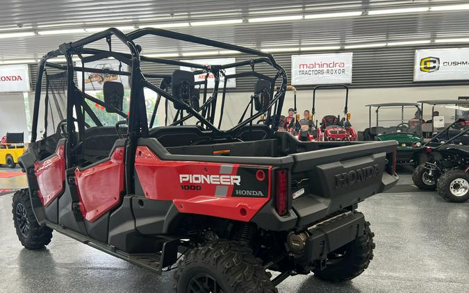 2025 Honda Pioneer 1000-6 Deluxe Crew