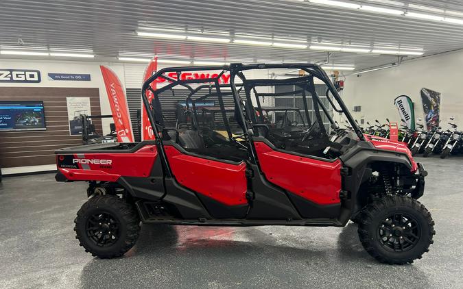 2025 Honda Pioneer 1000-6 Deluxe Crew
