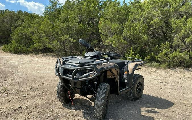 2027 Can-Am Outlander PRO XT HD7