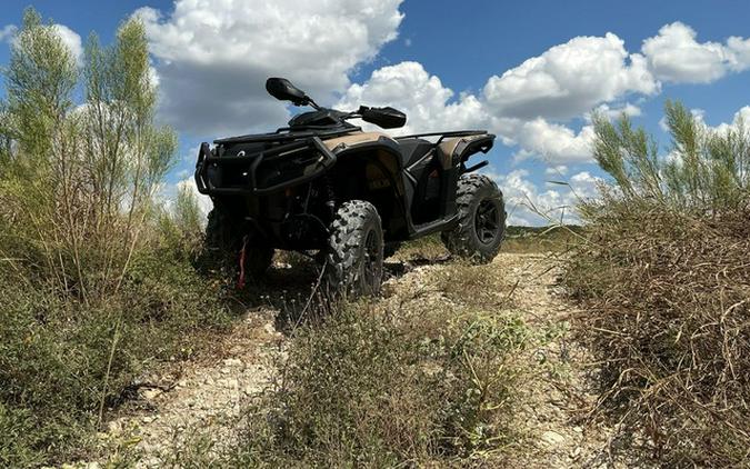2027 Can-Am Outlander PRO XT HD7