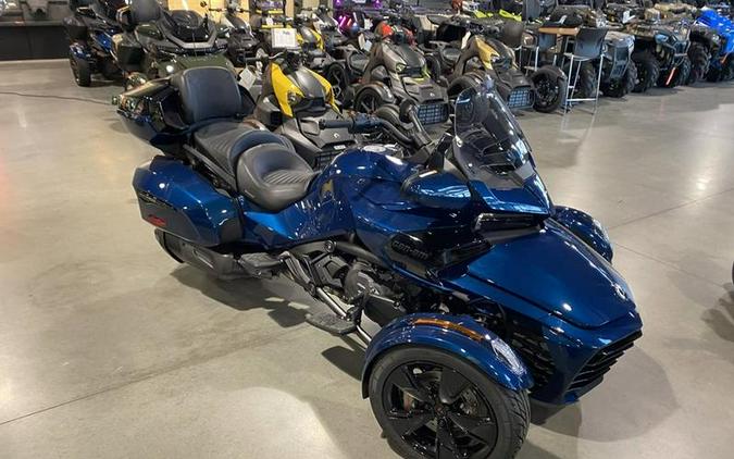 2023 Can-Am® Spyder F3 Limited Dark Wheels