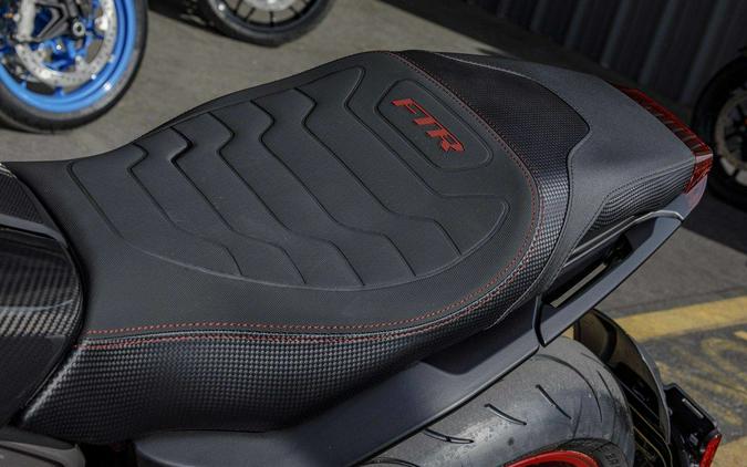 2024 Indian Motorcycle® FTR R Carbon