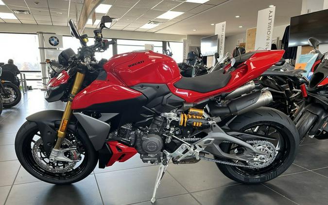 2025 Ducati Streetfighter V2 S