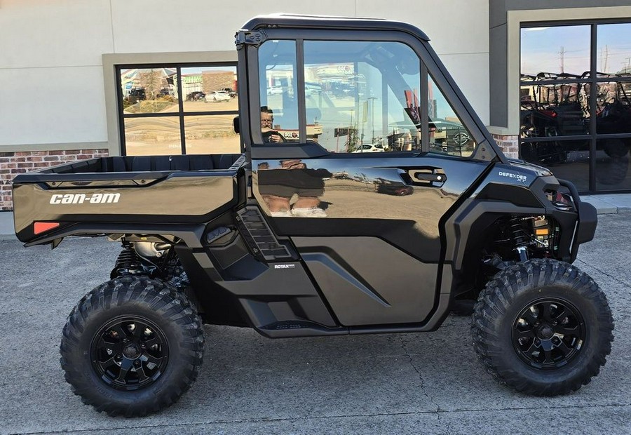 2026 Can-Am® Defender XT CAB HD11 With 10.25 in.display
