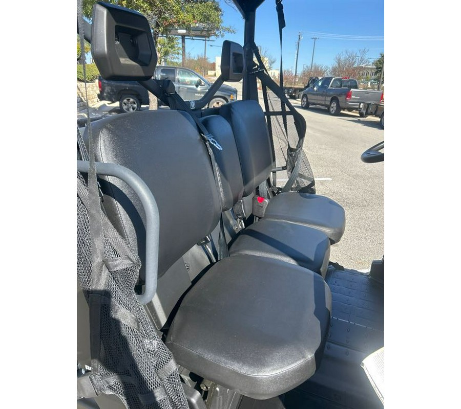 2025 Can-Am Defender DPS HD10