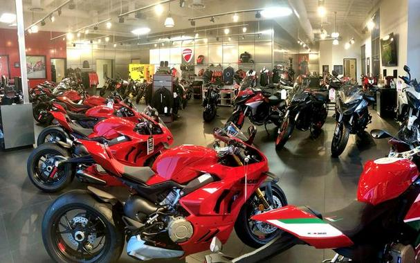 2024 Ducati Multistrada V4 S Travel & Radar Spoked Wheels Red