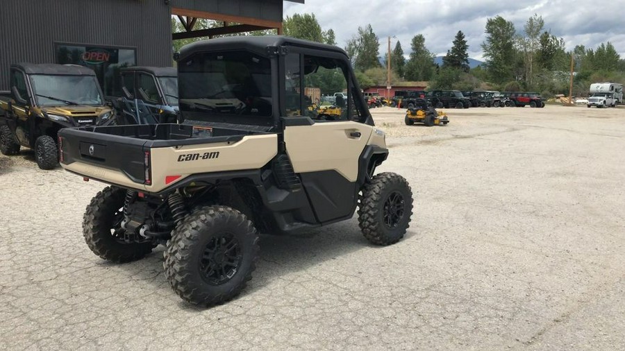 2026 Can-Am® Defender Limited HD11 Desert Tan & Carbon Black
