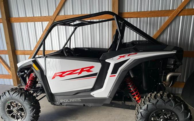 2024 Polaris Industries RZR XP 1000 Sport White Lightning