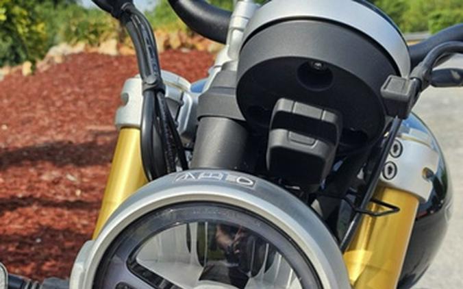 2025 Triumph Speed Twin 1200 RS Sapphire Black RS