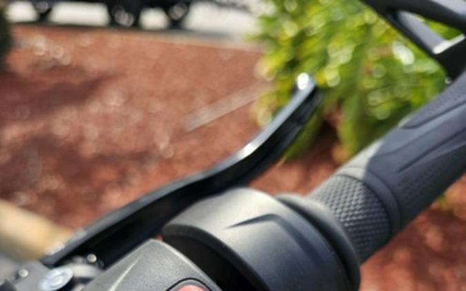 2025 Triumph Speed Twin 1200 RS Sapphire Black RS