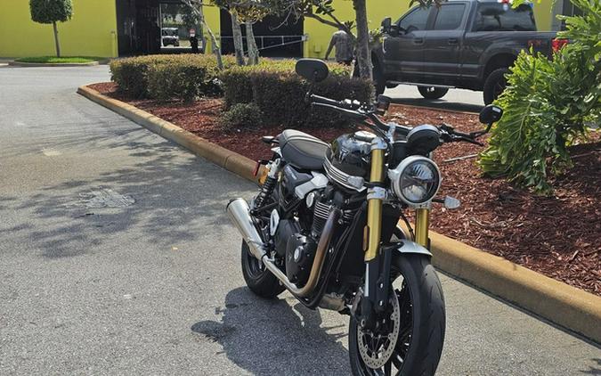 2025 Triumph Speed Twin 1200 RS Sapphire Black RS