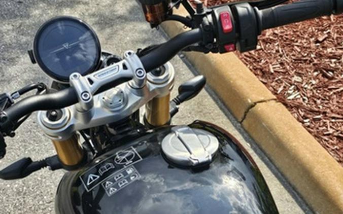 2025 Triumph Speed Twin 1200 RS Sapphire Black RS