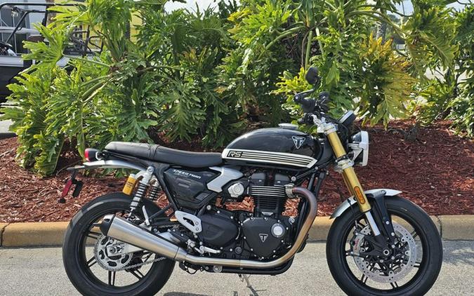 2025 Triumph Speed Twin 1200 RS Sapphire Black RS